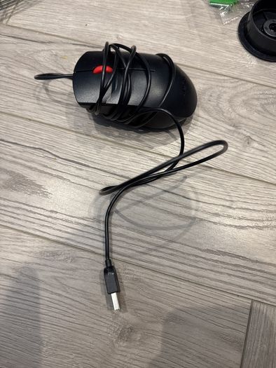 Mouse Lenovo wired