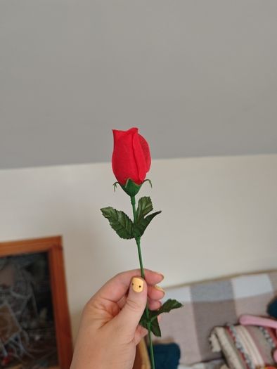 red rose long stem fake flowers bundle