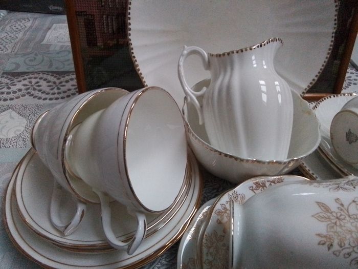 Mixed Set of White & Gold Teawares