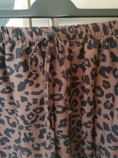 Women's Shorts XL New