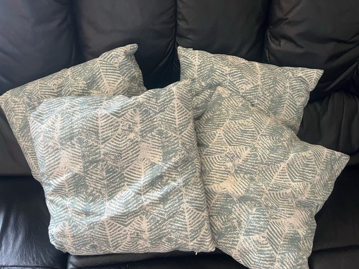 4 x cream and duck egg blue cushions perfect condition