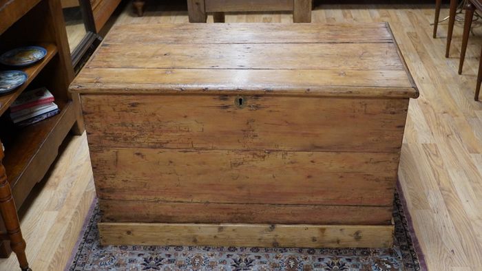 Victorian Pine Blanket Chest