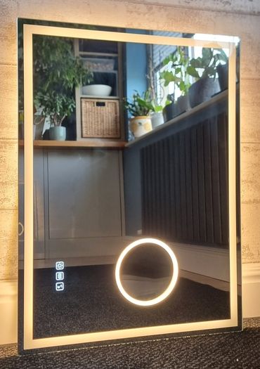 LED Bathroom Mirror Makeup Cosmetic Bright Light Bluetooth Music Fog Free