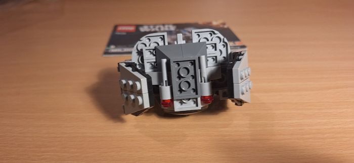 LEGO Star Wars 75128 TIE Advanced Prototype Microfighter