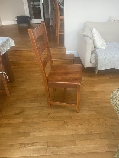 Kitchen Table & Chairs