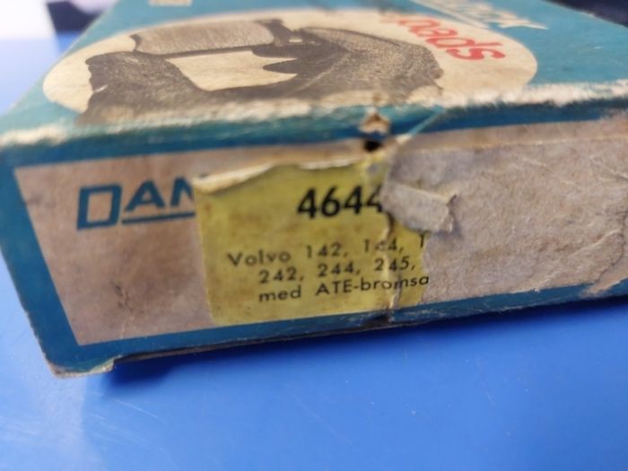 Volvo 140/240 front brake pads