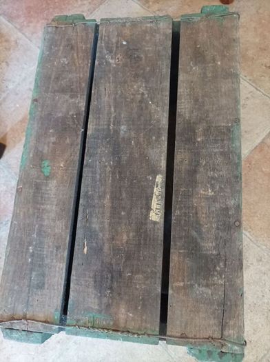 Vintage wood box, Portugal with 8 bottles with content, for display only