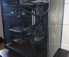 Gaming Desktop AMD
