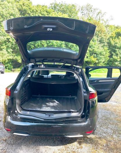 Renault Megane 2021 E-tech PHEV 160 Auto Iconic ST