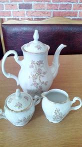 Bernadotte porcelain Czechoslovakia Coffee Pot set Trio