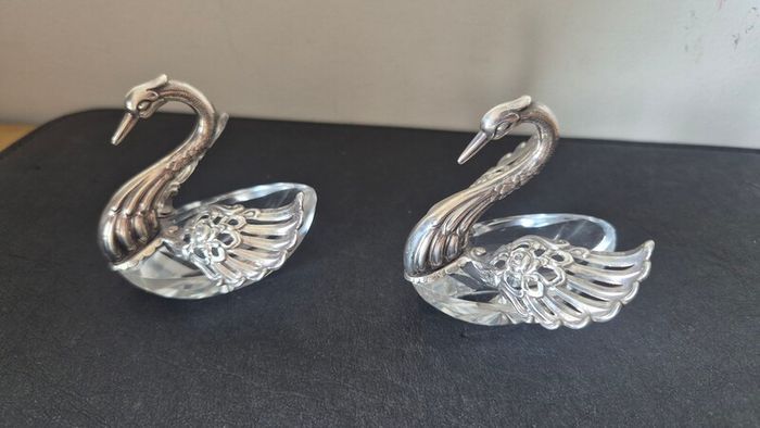 Rare vintage swan-shaped salt cellars crafted from 925 silver and cut crystal