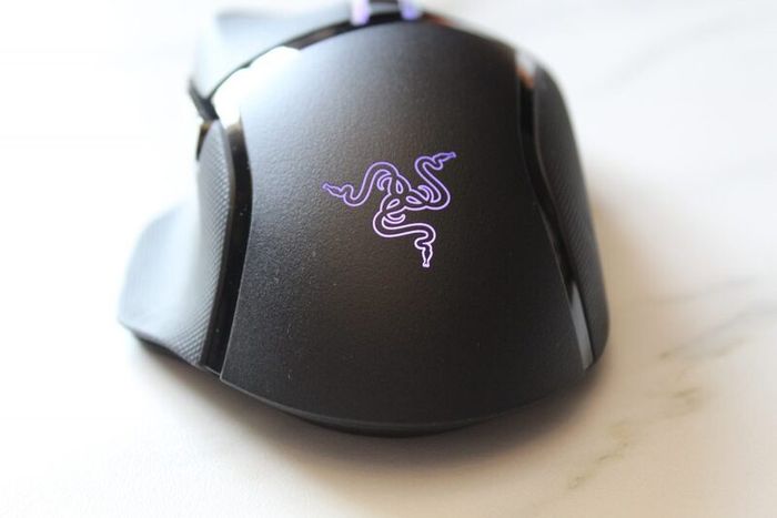 Razer Basilisk V2 (20k sensor)