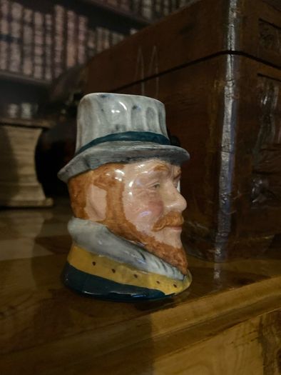 Vintage Lancaster&Sandland  Toby jug "Sir Waler Raleigh