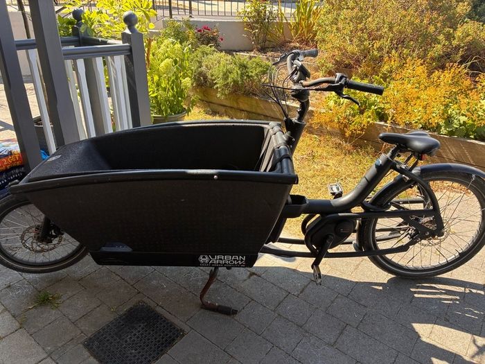 Urban Arrow cargo bike