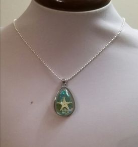 Beautiful Pendant Necklace