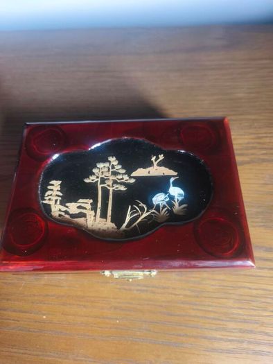 jewellery box