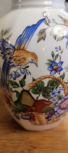 Royal Tara Symphony Vase Fine Bone China