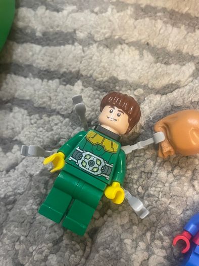 Spider-Man Lego set 76134