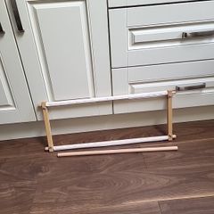 Embroidery strether frame