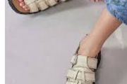 New ASTA Ladies sandals size 5