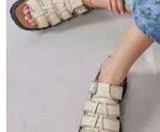 New ASTA Ladies sandals size 5