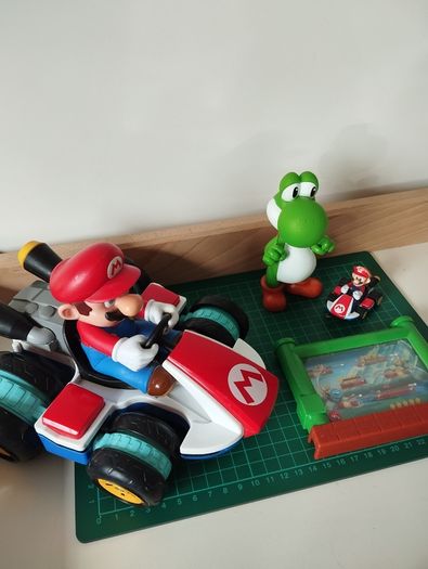 Mario Kart  Yoshi  Mini Game Bundle