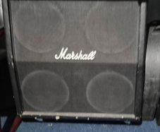 MARSHALL M412A 300W angled cabinet