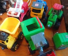 Toy vehicles bundle