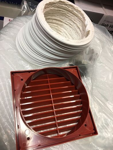 150 mm Terracotta Colour Exterior Grille  with Flexible Duct Kit