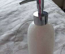 New York White Glitz Soap Dispenser