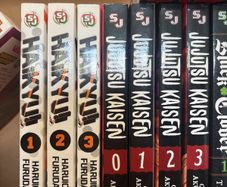Jujutsu kaisen and Haiku manga books