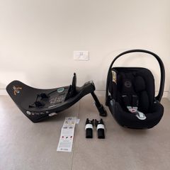 Cybex Cloud Z Car Seat and Base