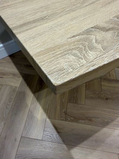 Oak veneer dining table