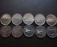 10 Irish 5 pence coins (1993-2000). Nice Condition!