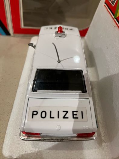 BMW Serie 5 German police 1/24 rare NIB