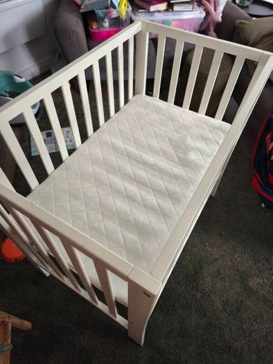 cot
