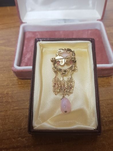 Brooch