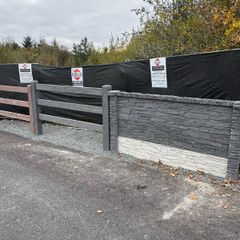 Concrete fencing