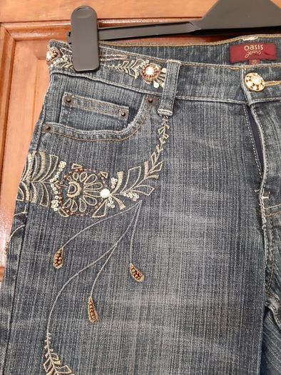 Ladies Oasis Jeans Size 10