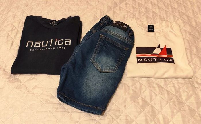 Nautica - Boy's 3-piece set. Age 6-7