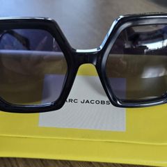 Marc Jacobs sunglasses