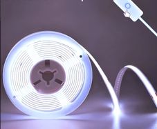 COB LED strip light, 320 LEDs per meter, high brightness, DC 5V USB interface, pushable switch