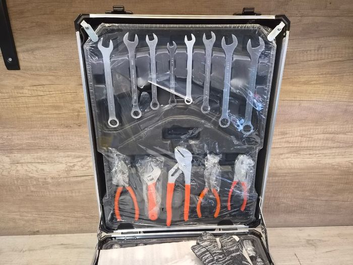 500pce Tool Case - Pull Along