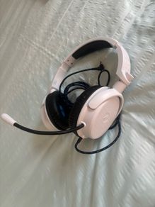 Stealth White and Blue headset