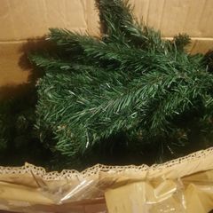 artificial Christmas tree
