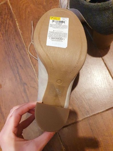 womens heeled shoes