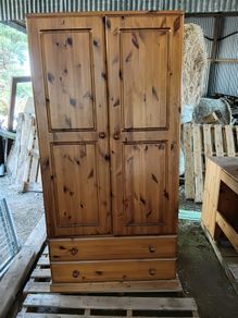 Traditional Solid Pine Double Wardrobe
