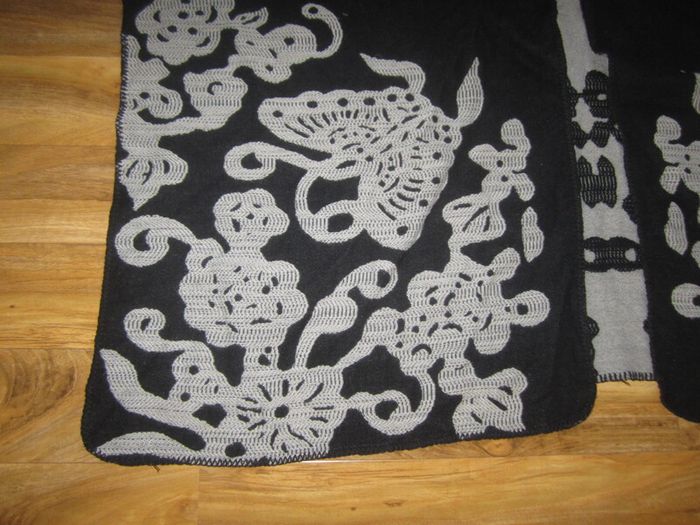 Shawl.....one size
