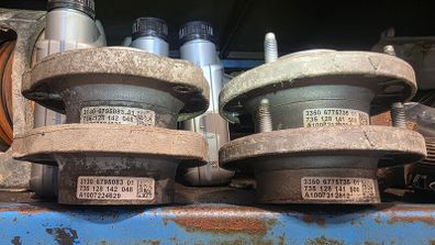 BMW F10 520D Shock Top Mount