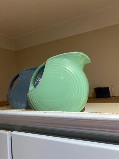 FIESTAWARE disk jug , 2 blue, 1 green